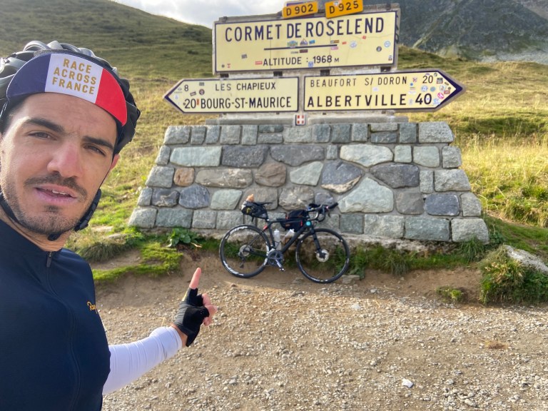 0EA9E7E9-4DF9-4C15-8C4E-6073B2176638