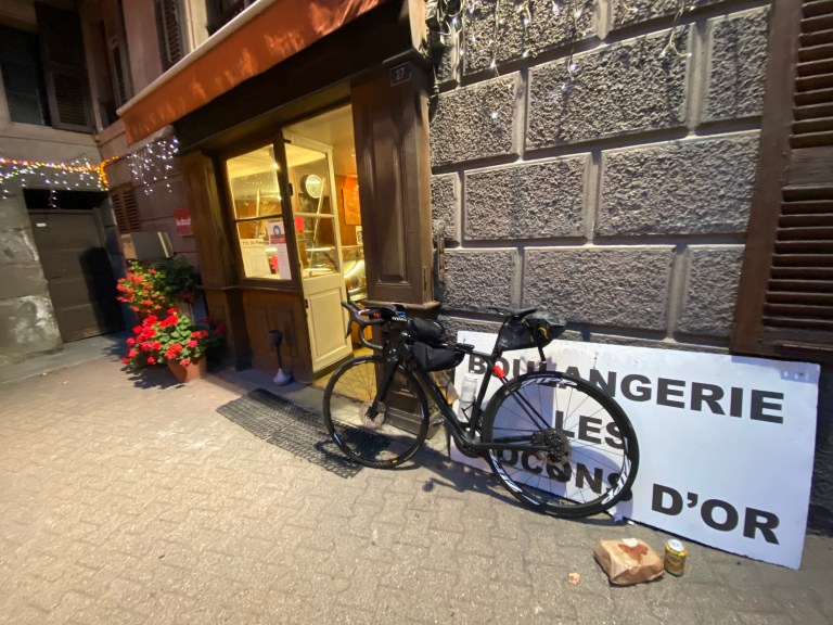 3C7D2D69-609F-4583-85AF-EB6A69891F75